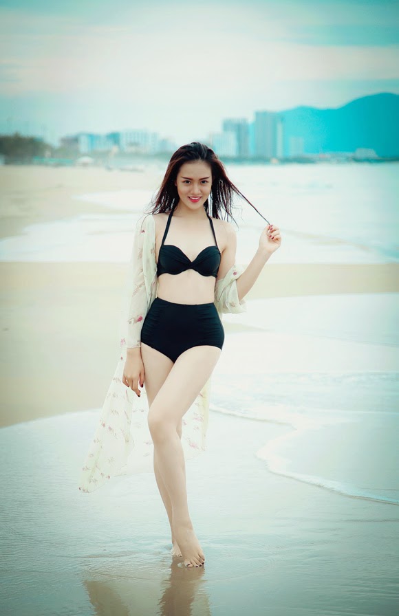 9x-dien-bikini-nong-bong-11